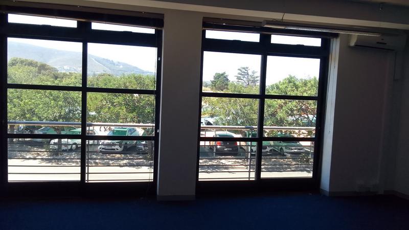To Let commercial Property for Rent in Parow North Western Cape